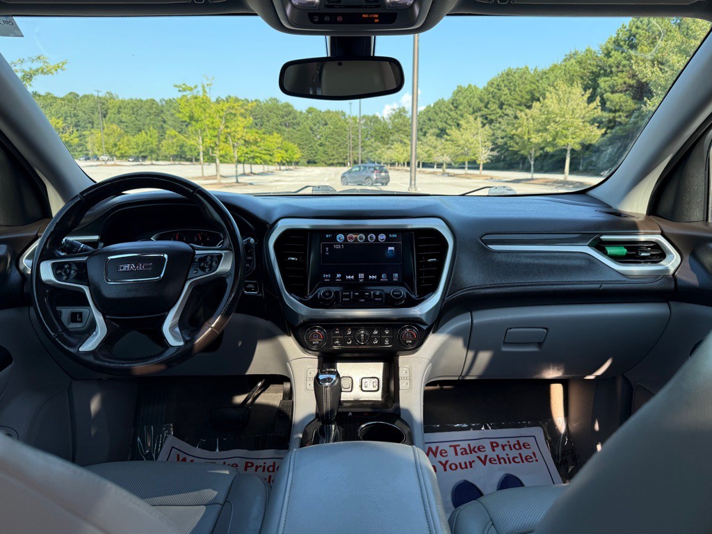 2018 GMC Acadia Image 10