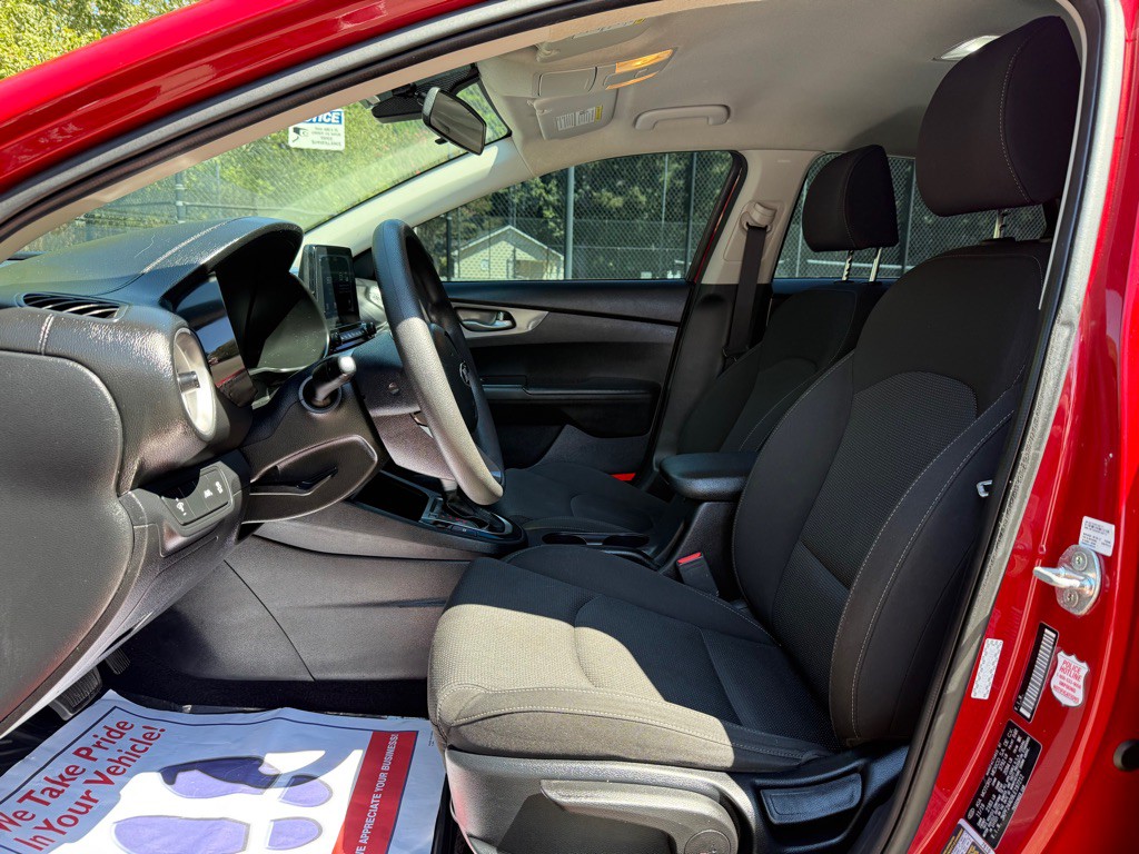 2020 Kia Forte Image 7