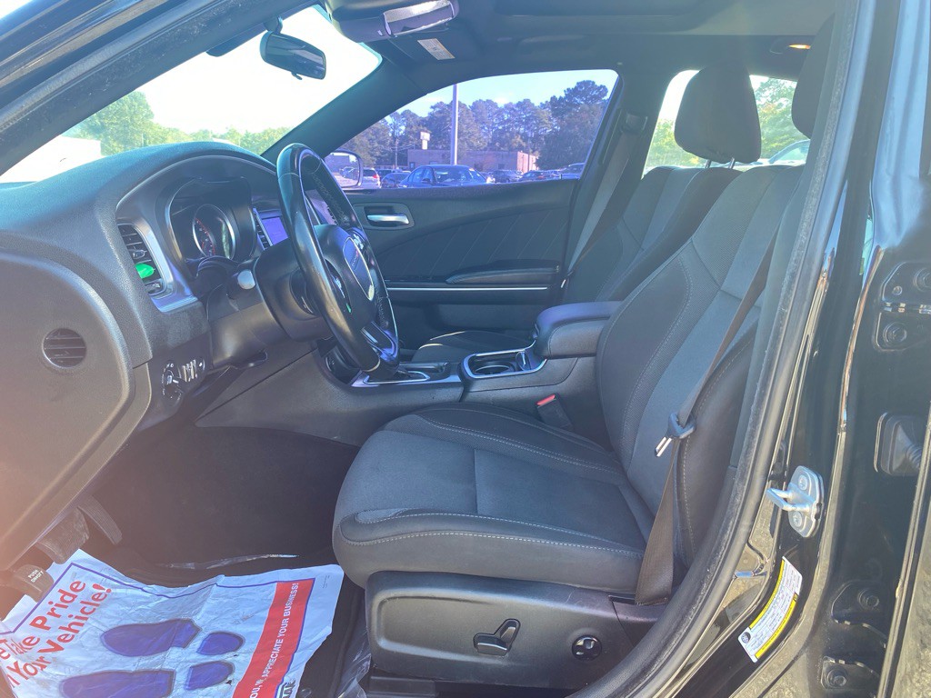 2019 Dodge Charger Image 9