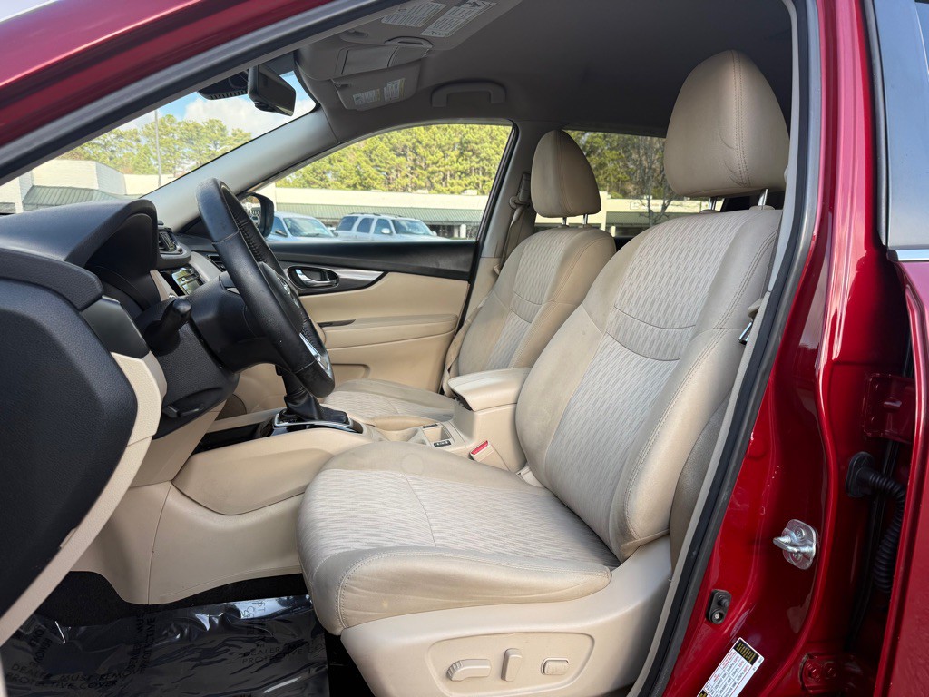 2019 Nissan Rogue Image 7