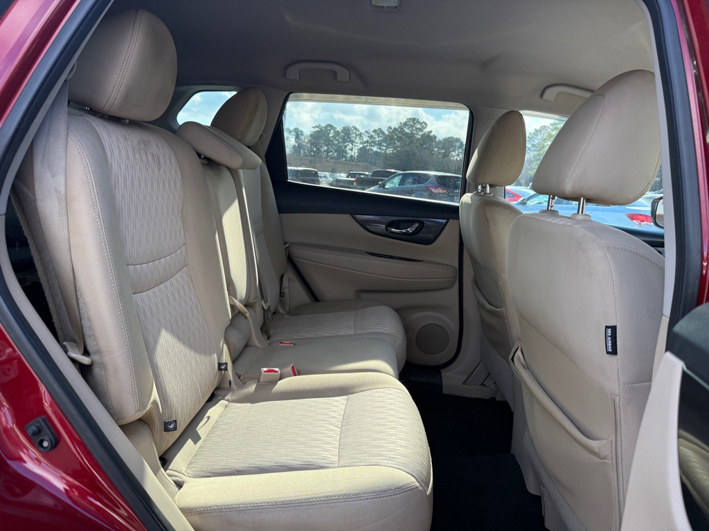 2019 Nissan Rogue Image 8