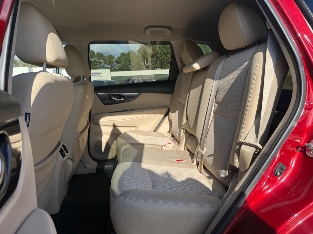 2019 Nissan Rogue Image 9