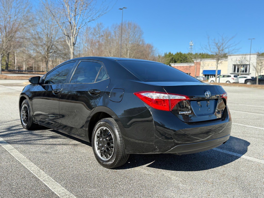 2016 Toyota Corolla Image 4