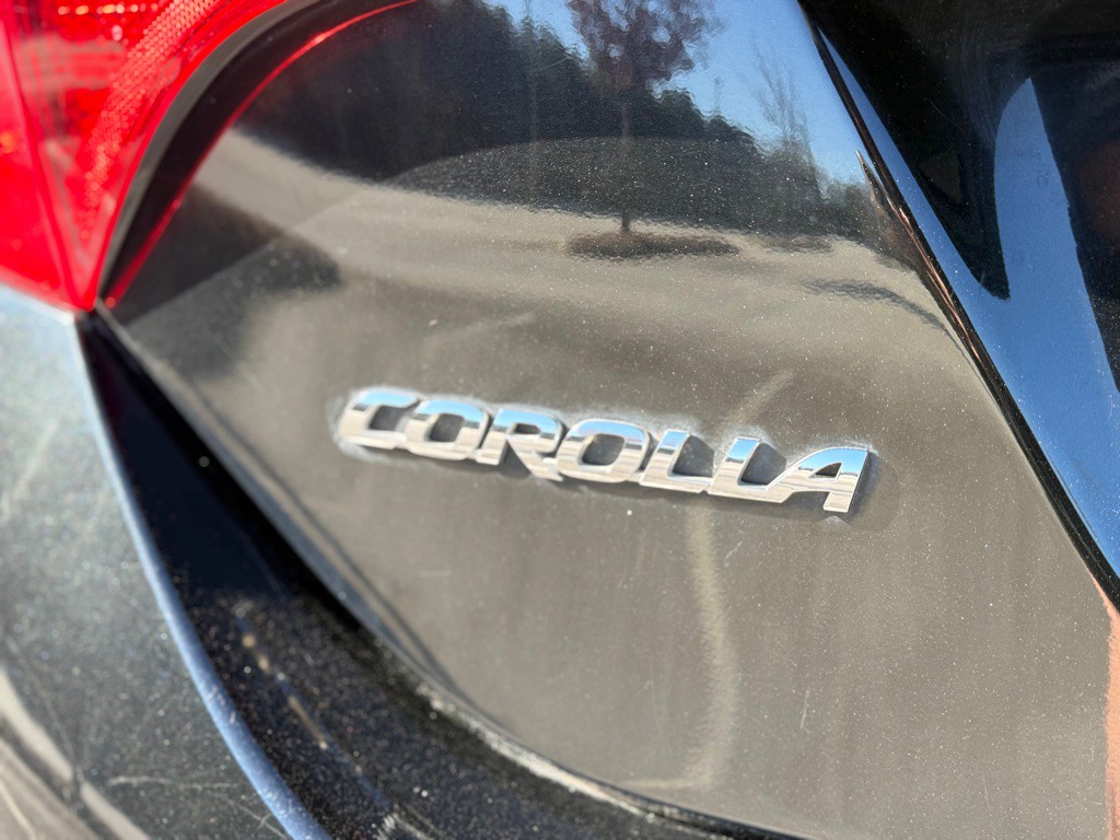2016 Toyota Corolla Image 14