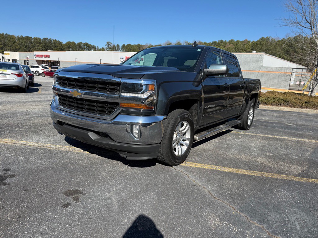 2018 Chevrolet Silverado 1500 Image 2