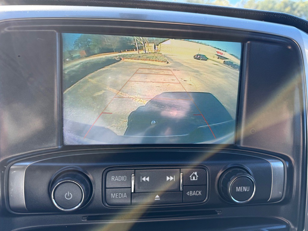 2018 Chevrolet Silverado 1500 Image 18