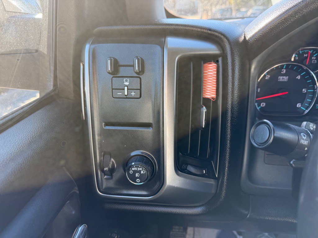 2018 Chevrolet Silverado 1500 Image 20