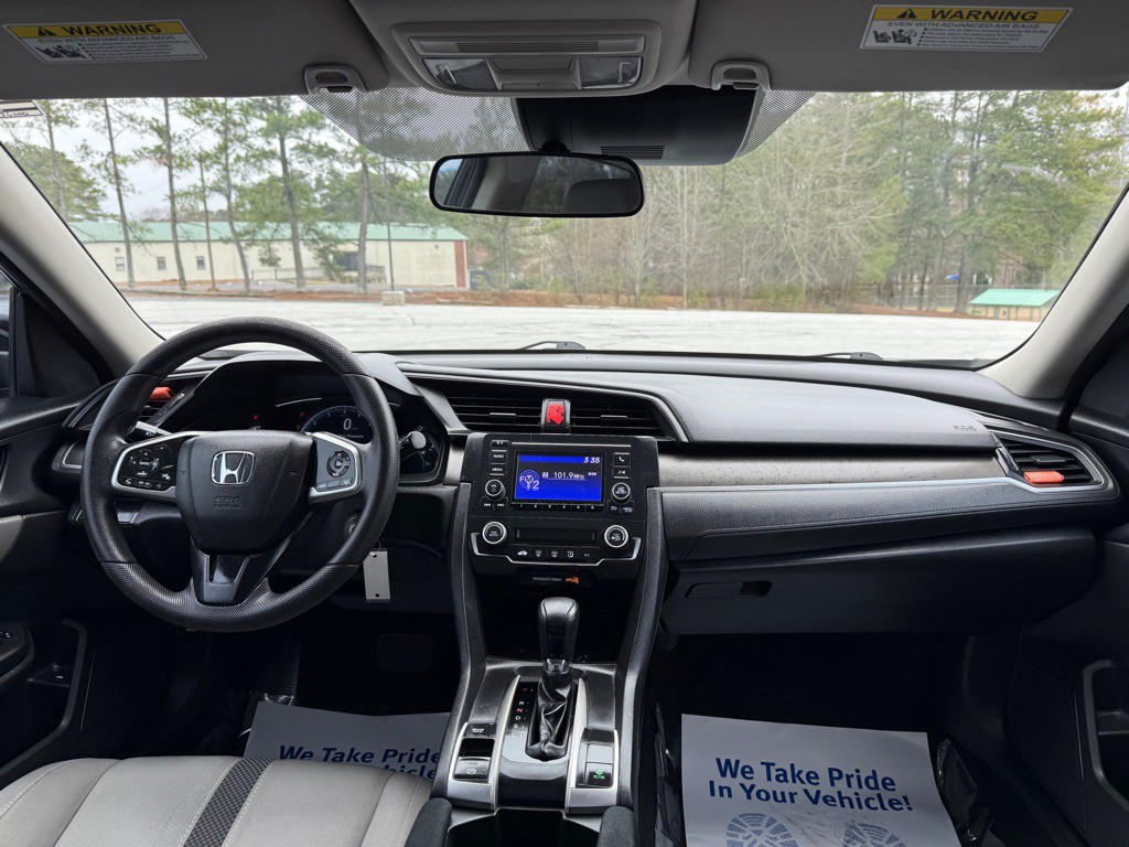 2019 Honda Civic Image 11