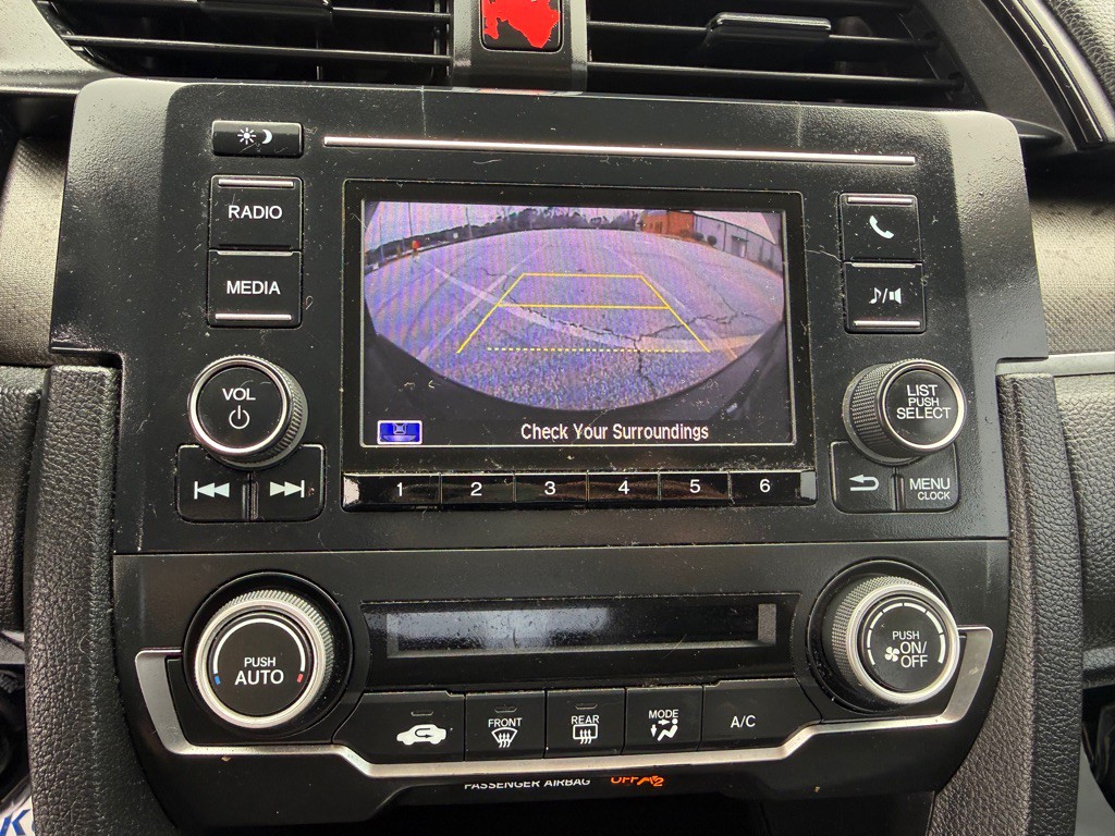 2019 Honda Civic Image 14