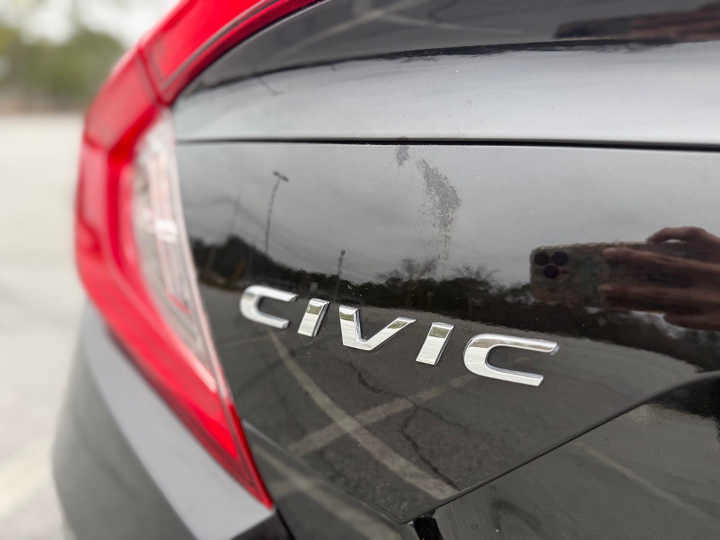 2019 Honda Civic Image 19