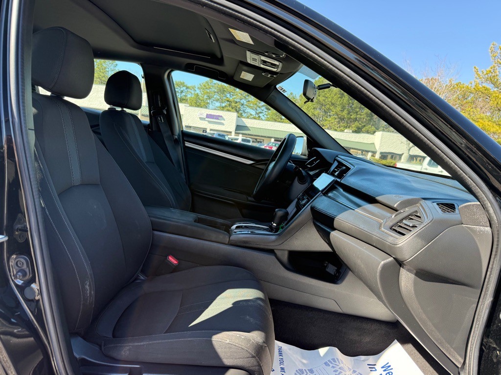 2017 Honda Civic Image 8