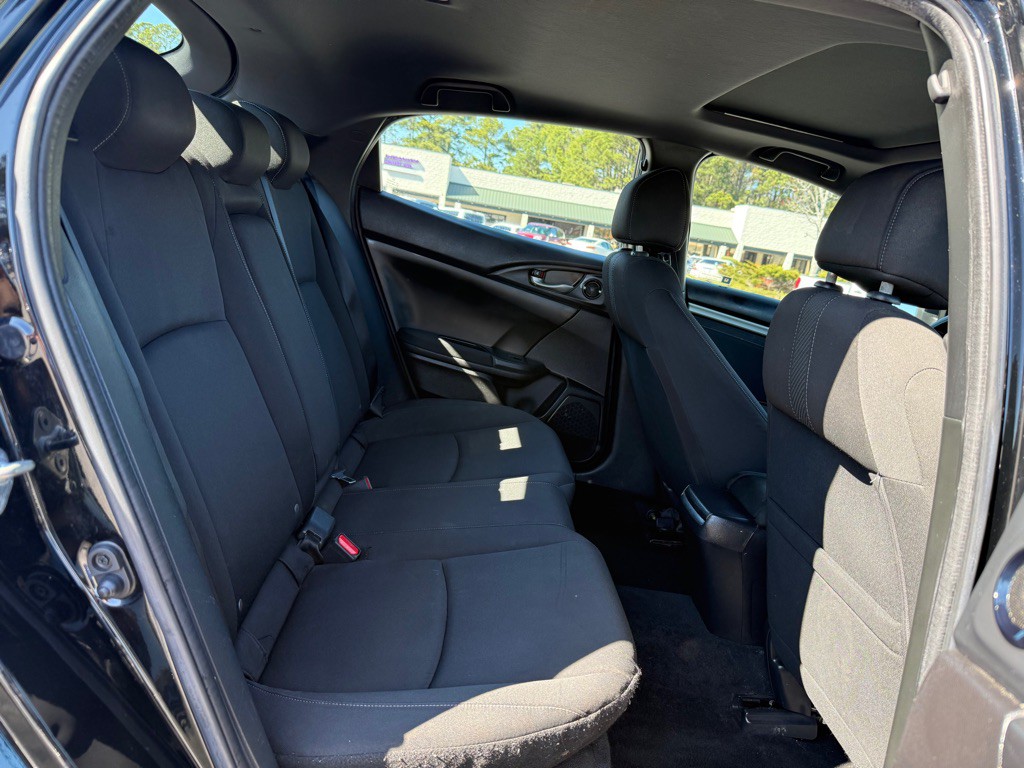 2017 Honda Civic Image 9