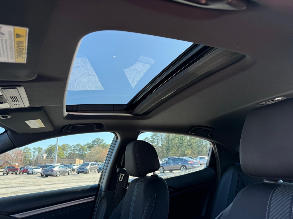 2017 Honda Civic Image 11