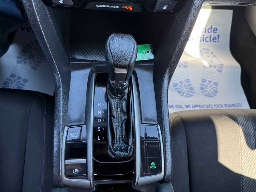 2017 Honda Civic Image 18