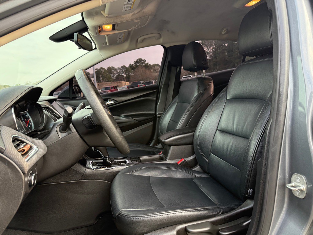 2018 Chevrolet Cruze Image 7