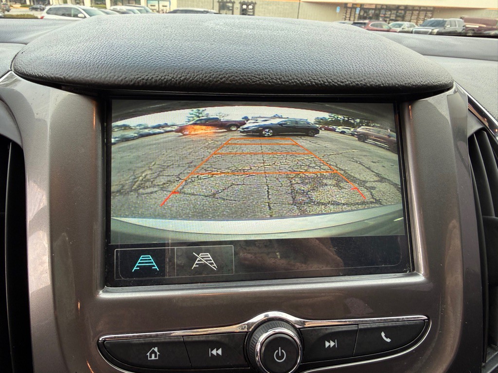 2018 Chevrolet Cruze Image 17