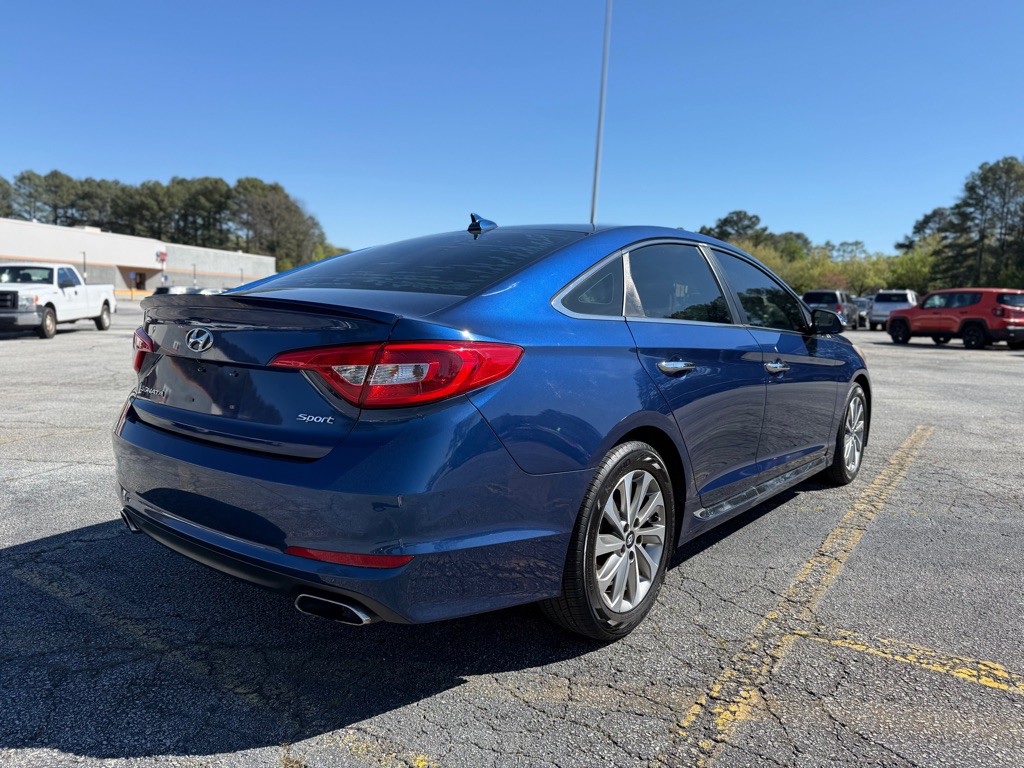 2017 Hyundai Sonata Image 4
