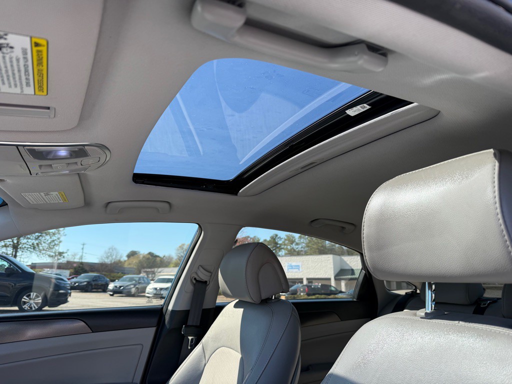 2017 Hyundai Sonata Image 11