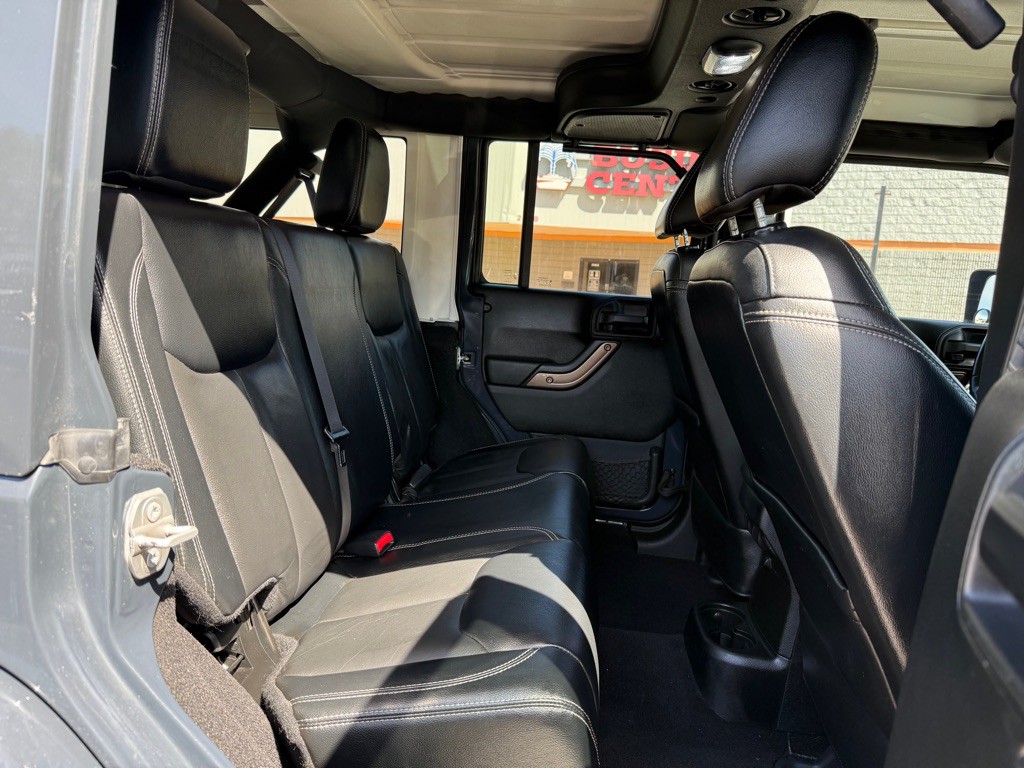 2016 Jeep Wrangler Unlimited Image 9