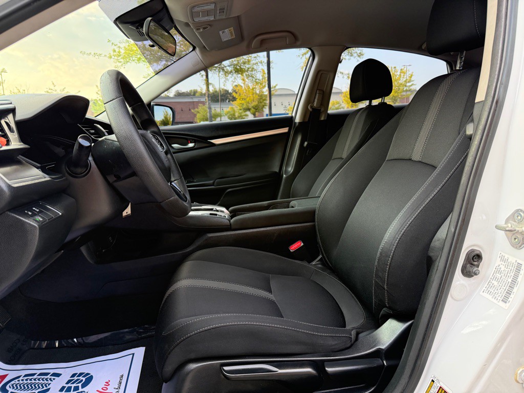 2019 Honda Civic Image 6