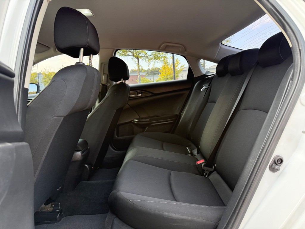 2019 Honda Civic Image 8