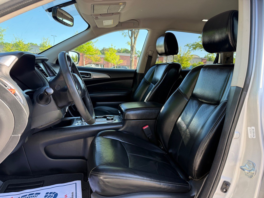 2017 Nissan Pathfinder Image 7