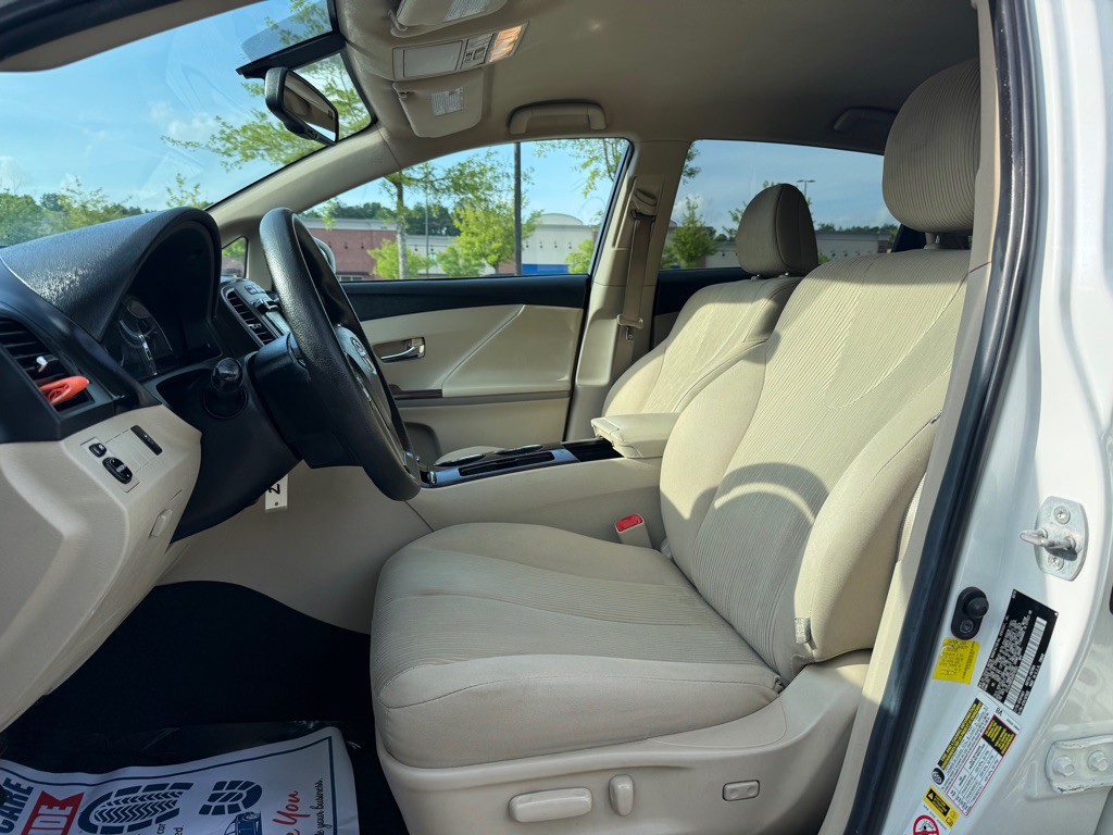 2013 Toyota Venza Image 7