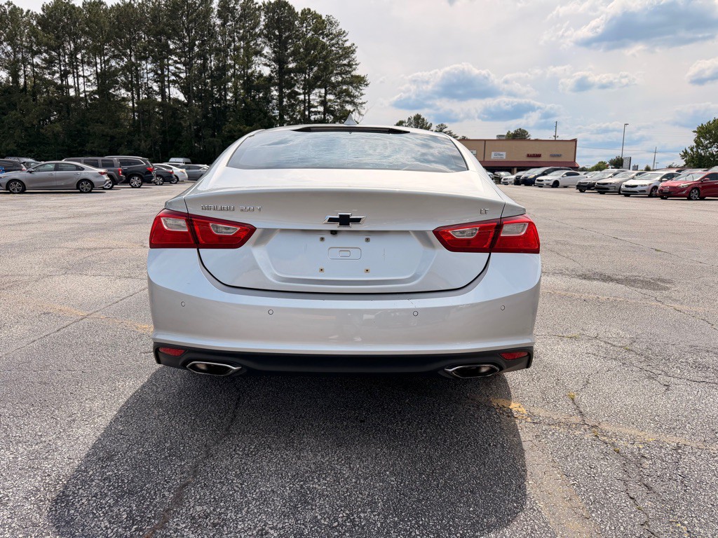 2016 Chevrolet Malibu Image 15