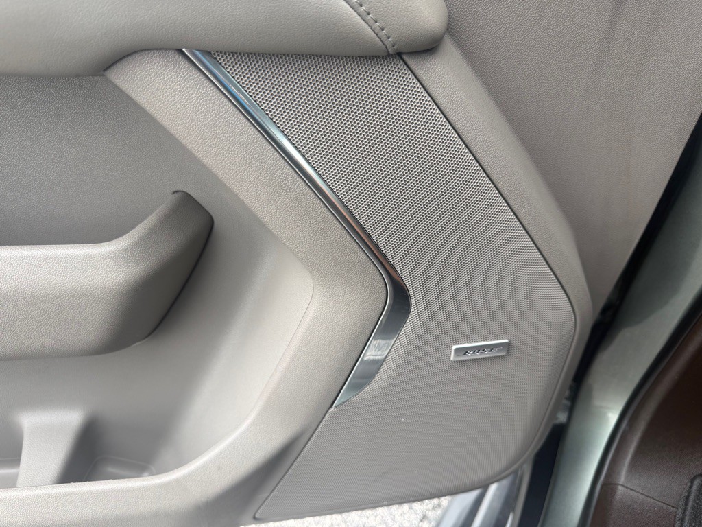 2023 Chevrolet Suburban Image 20