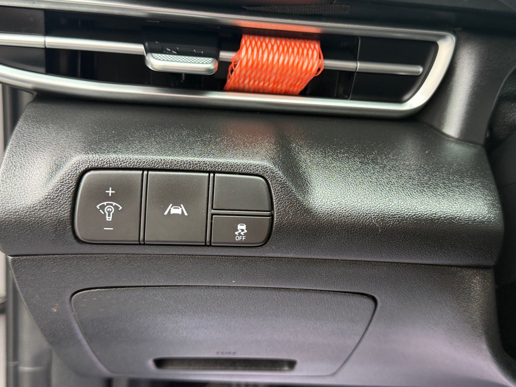 2022 Hyundai Elantra Image 20