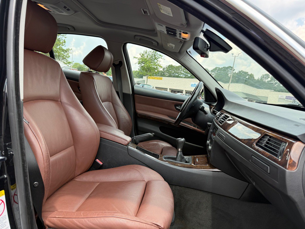 2006 BMW 3 Series Image 12