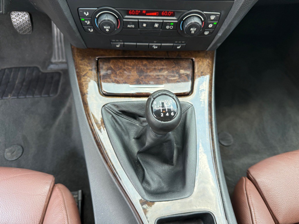 2006 BMW 3 Series Image 15