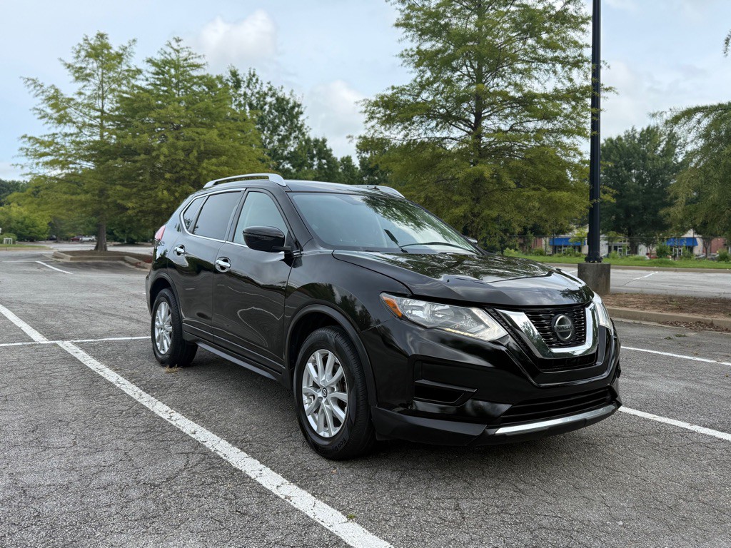 2018 Nissan Rogue Image 3