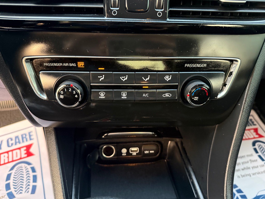 2017 Kia Optima Image 14