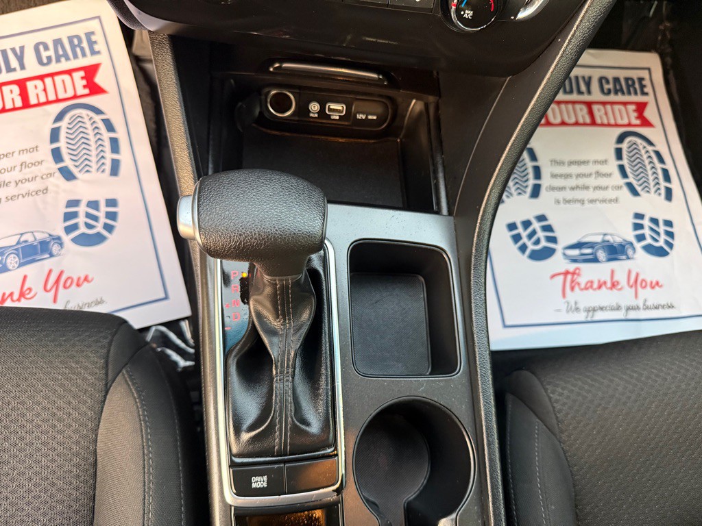 2017 Kia Optima Image 16