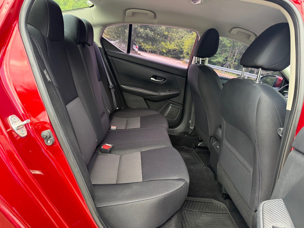 2021 Nissan Sentra Image 10