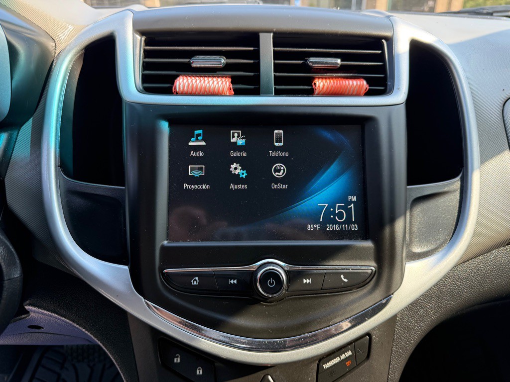 2017 Chevrolet Sonic Image 10