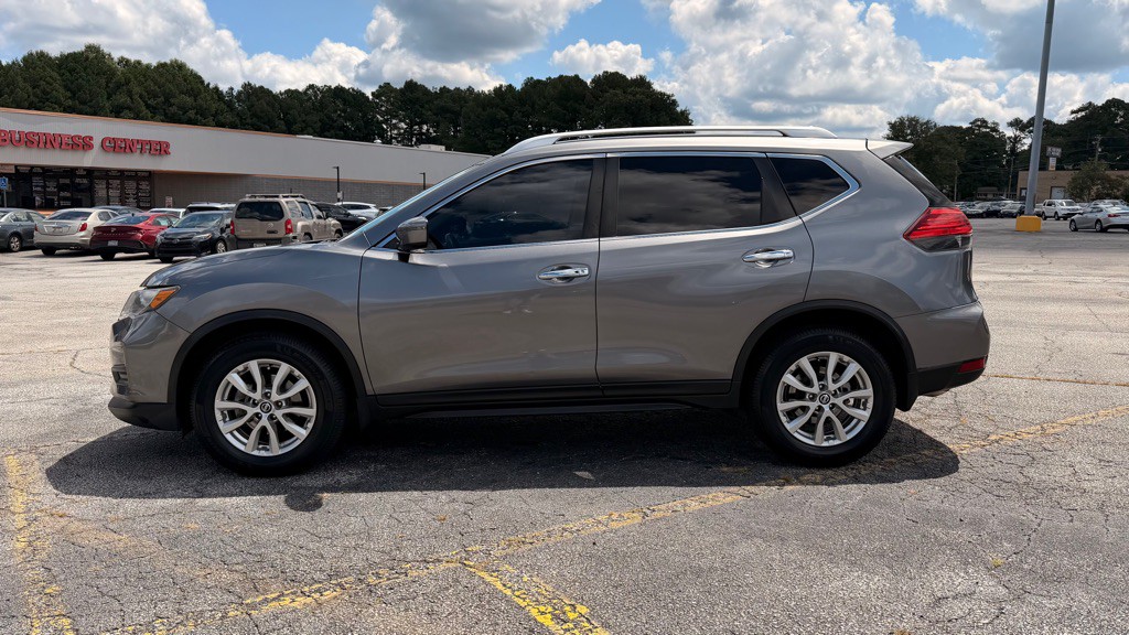 2017 Nissan Rogue Image 4