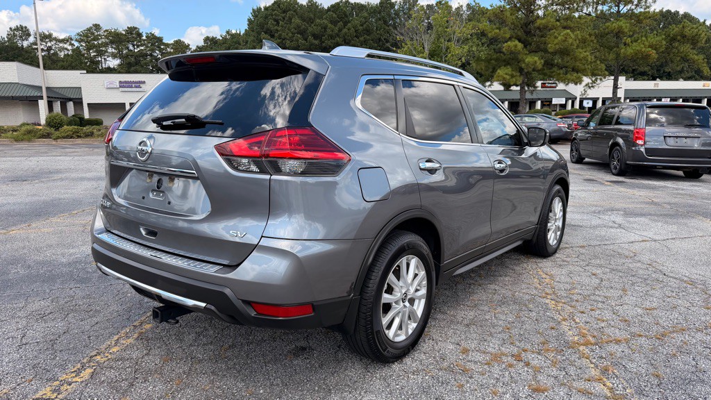 2017 Nissan Rogue Image 16