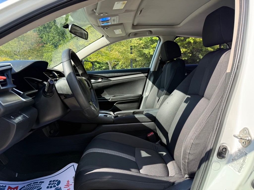 2016 Honda Civic Image 8