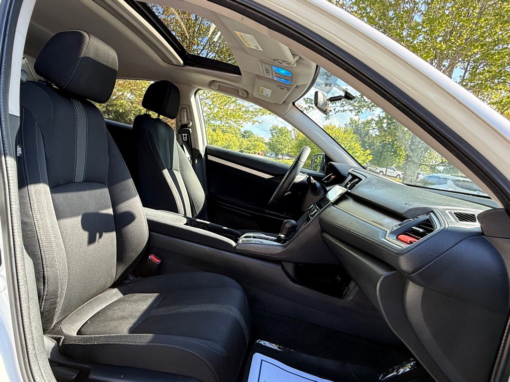 2016 Honda Civic Image 9
