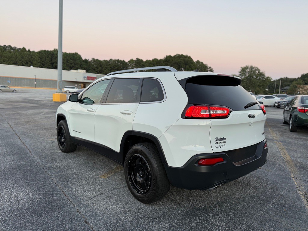 2016 Jeep Cherokee Image 5