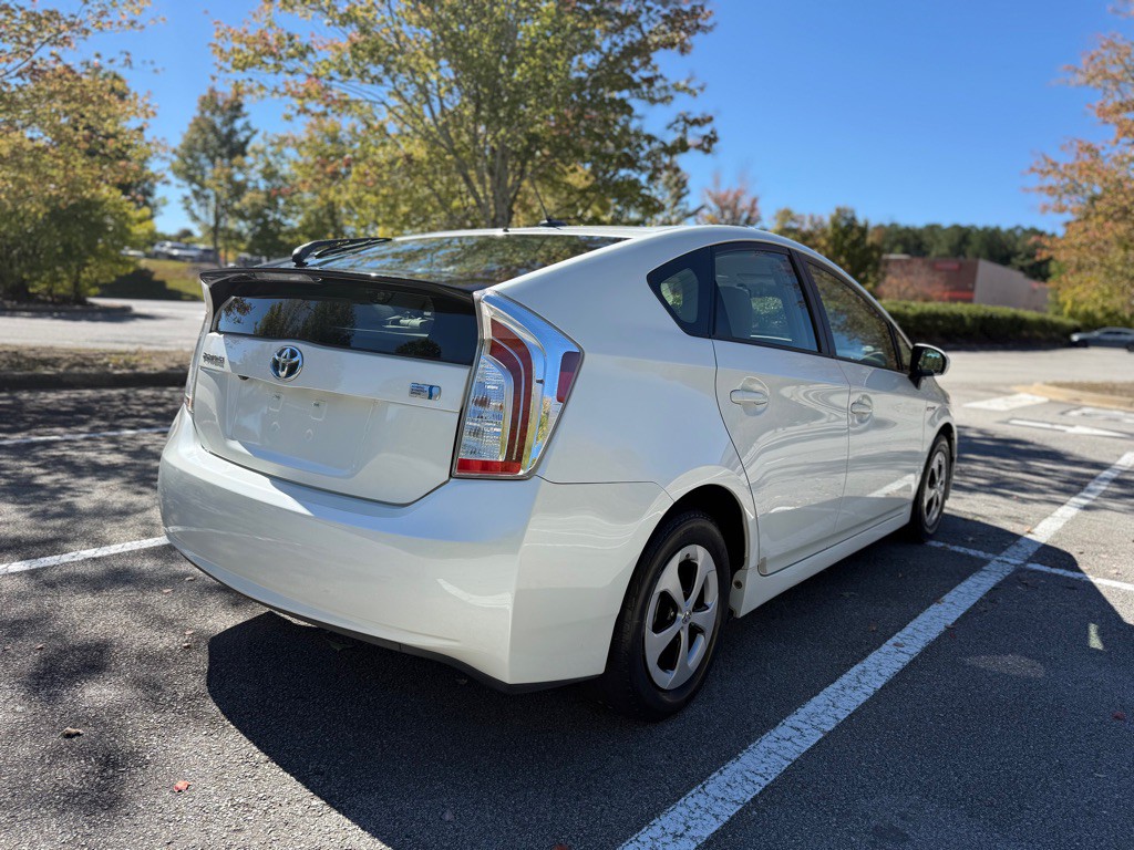 2014 Toyota Prius Image 4