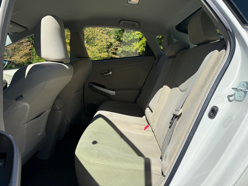 2014 Toyota Prius Image 8