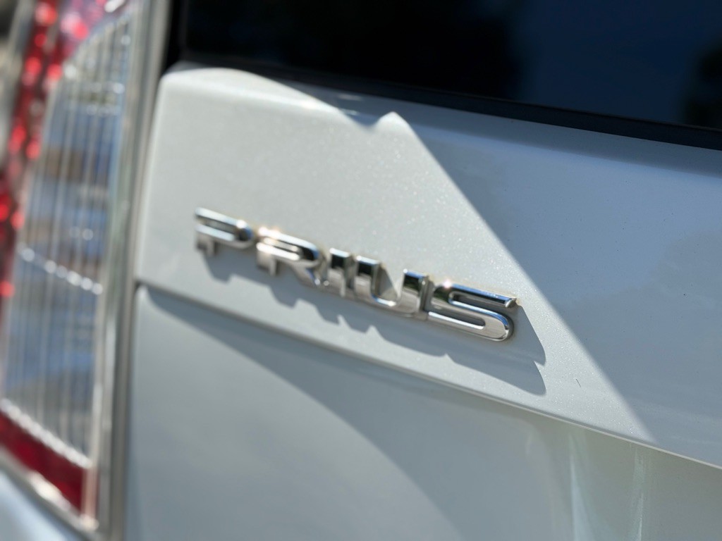 2014 Toyota Prius Image 20