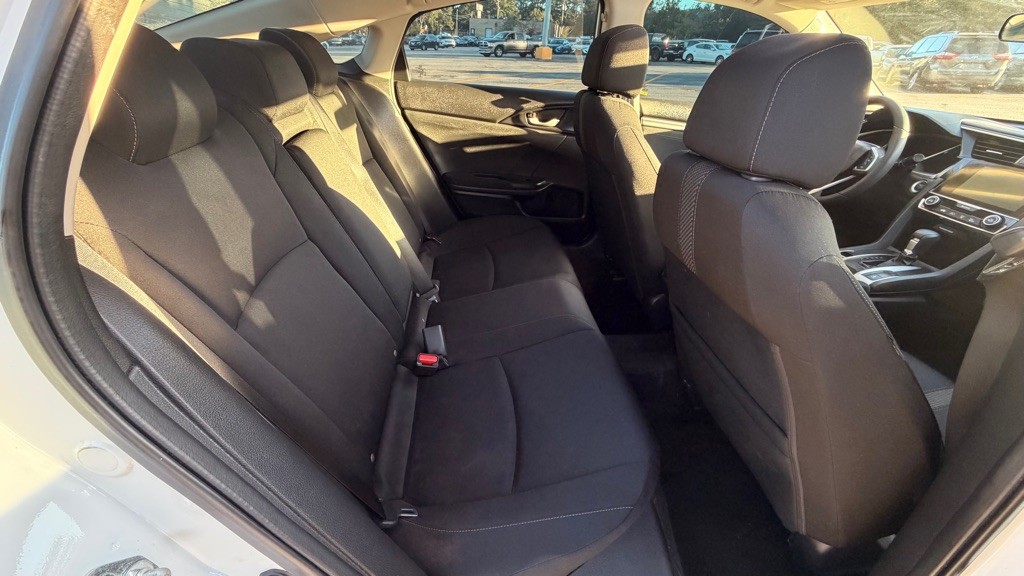 2018 Honda Civic Image 12