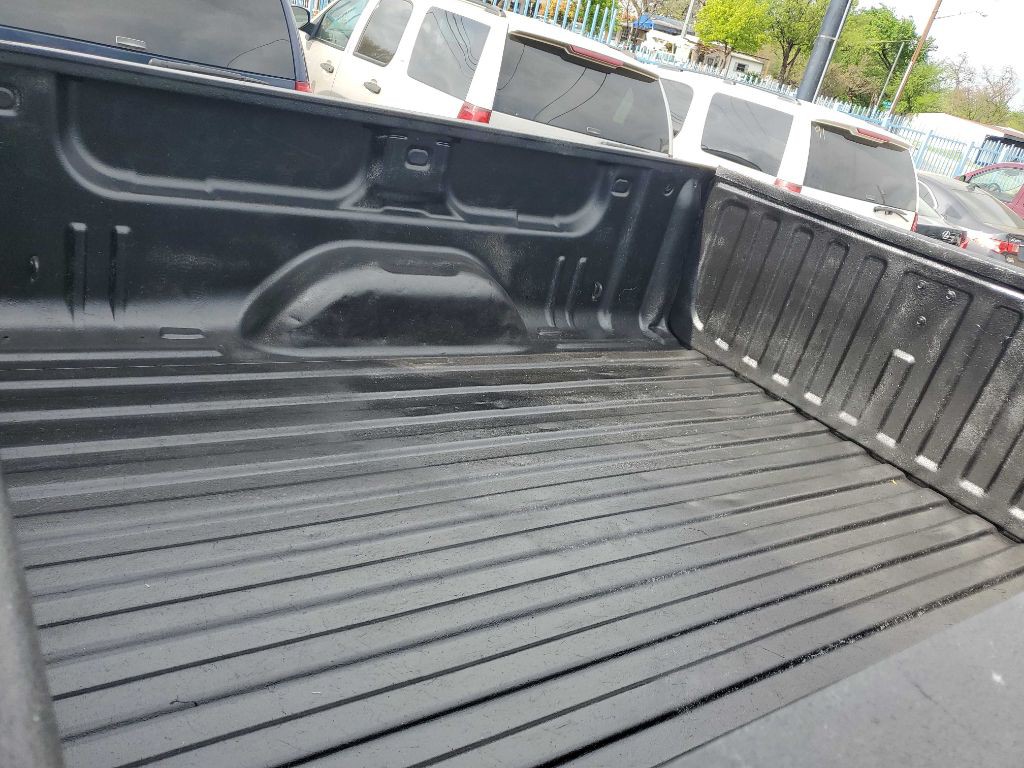 2008 Chevrolet Silverado 1500 Image 11