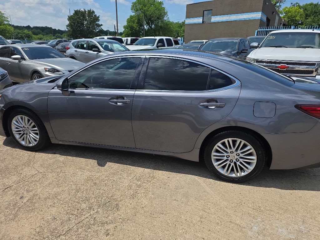 2016 Lexus ES 350 Image 8