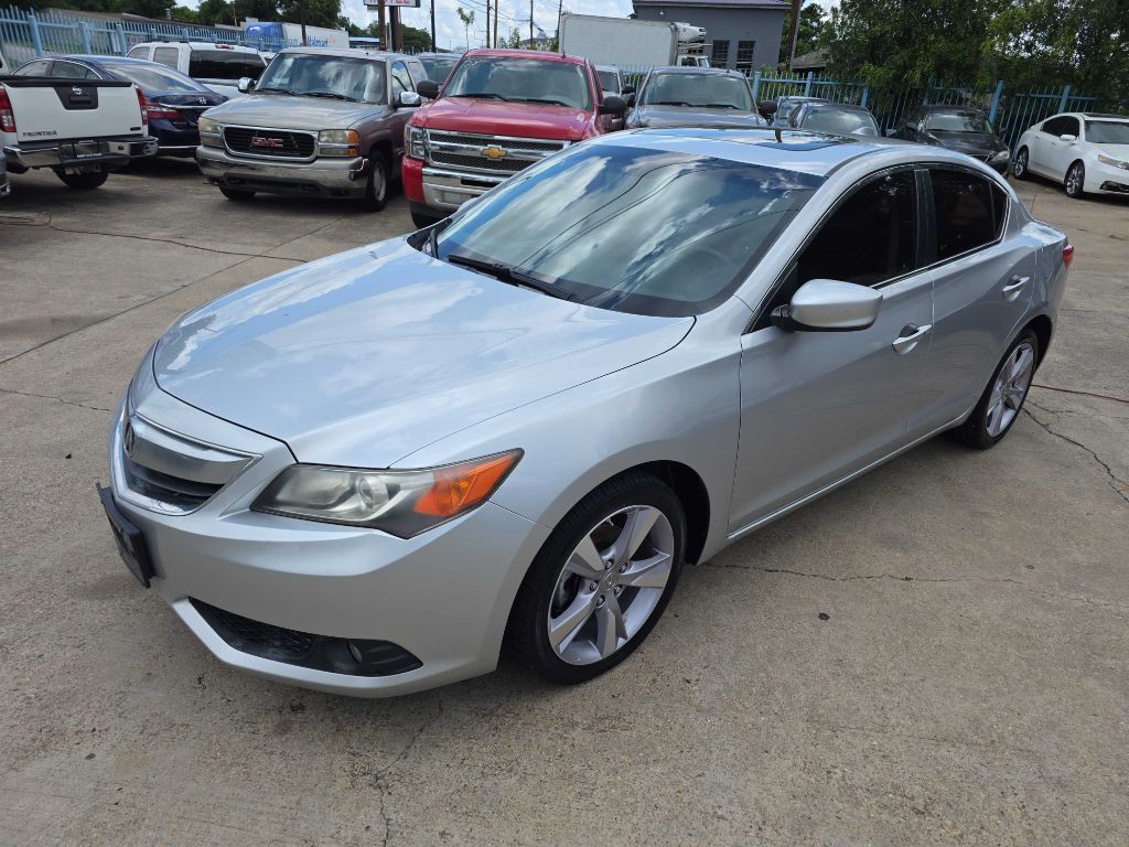 2013 Acura ILX Image 2