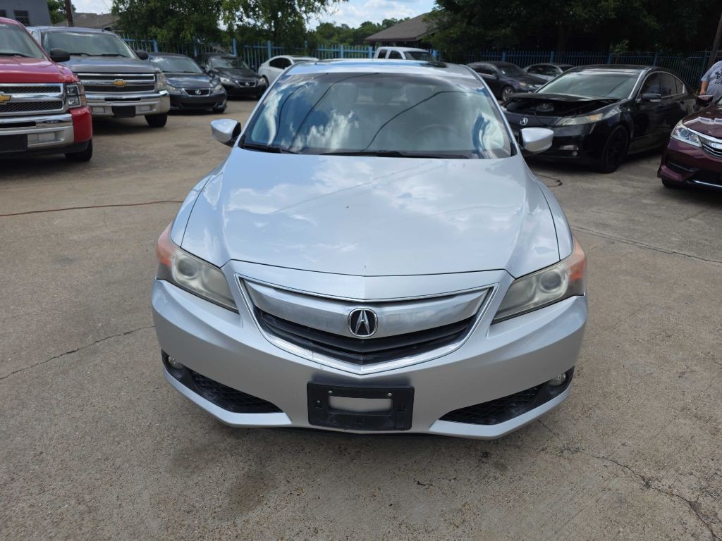 2013 Acura ILX Image 4